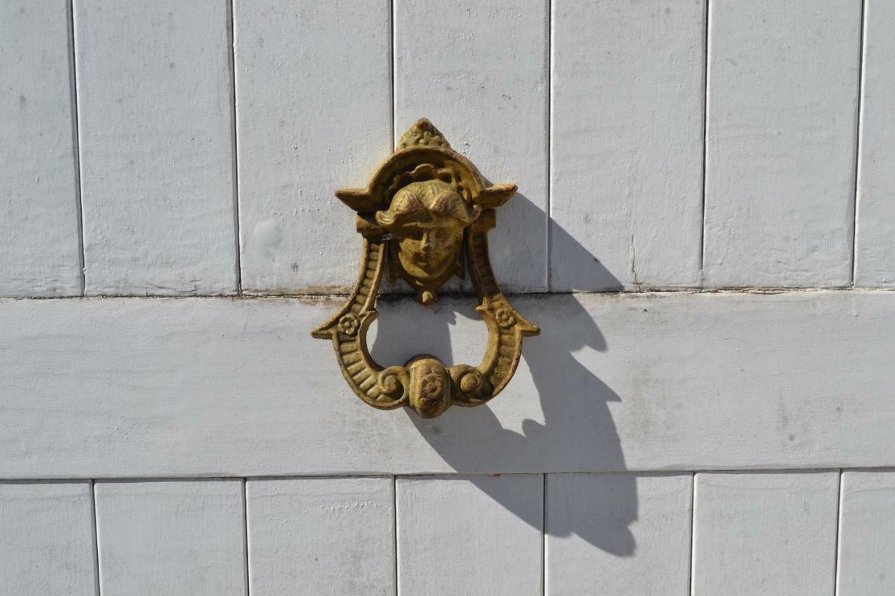 فاليز La Maison Des Buis المظهر الخارجي الصورة
